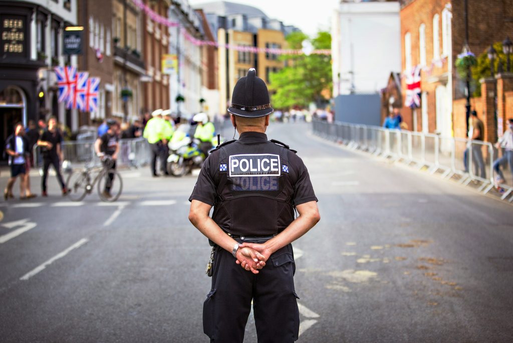 Image of a police officer.